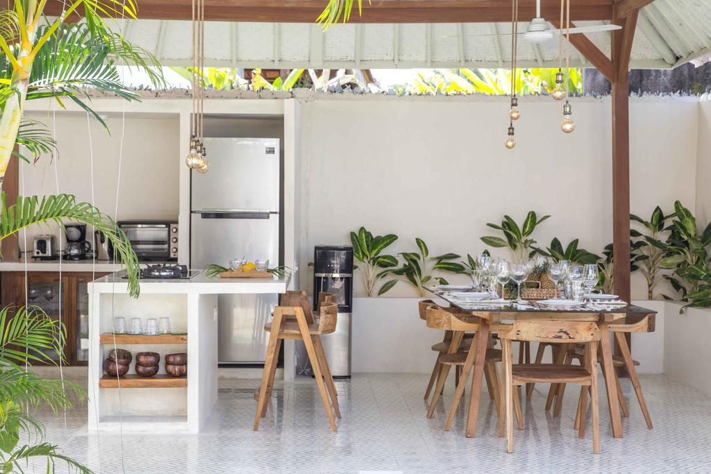 Villa Azcoyen - 3Br Villa In Canggu 외부 사진